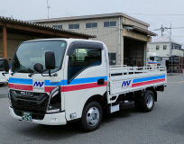 ２t平ボディー車